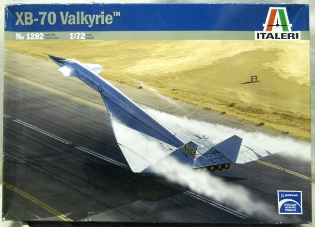 Italeri 1/72 North American XB-70 Valkyrie - (B-70 ex-AMT), 1282 plastic model kit